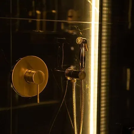 Cooper's Cave House With Heated Jacuzzi Βίλα *