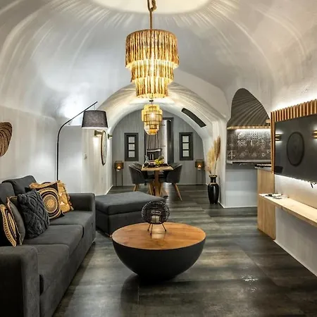 Cooper's Cave House With Heated Jacuzzi Villa *