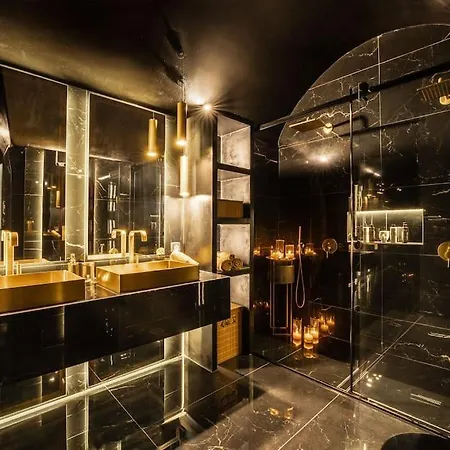 וילה Cooper's Cave House With Heated Jacuzzi *