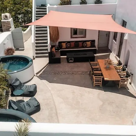 וילה Cooper's Cave House With Heated Jacuzzi