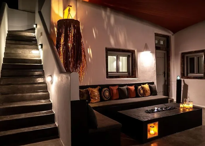 Cooper's Cave House With Heated Jacuzzi *