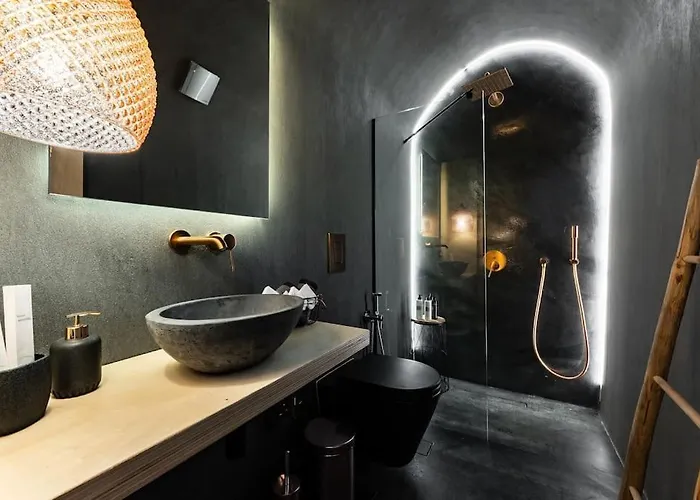 Cooper's Cave House With Heated Jacuzzi Villa *