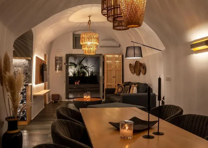 Cooper's Cave House With Heated Jacuzzi *