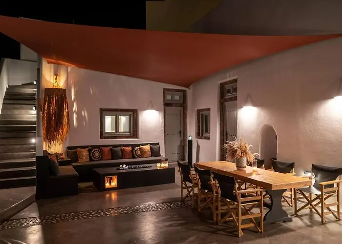 Cooper's Cave House With Heated Jacuzzi * Megalochori (Santorini)