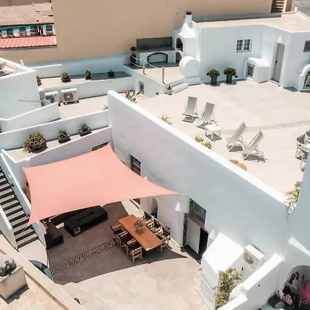 Cooper's Cave House With Heated Jacuzzi * Megalochori (Santorini)